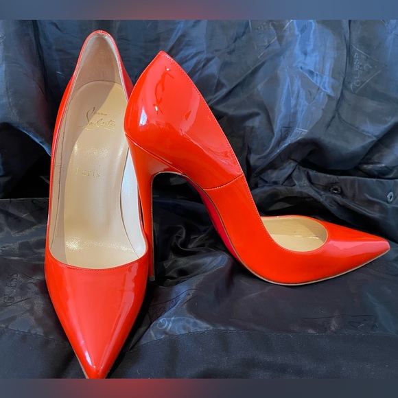 CHRISTIAN LOUBOUTIN heels - Picture 4 of 8